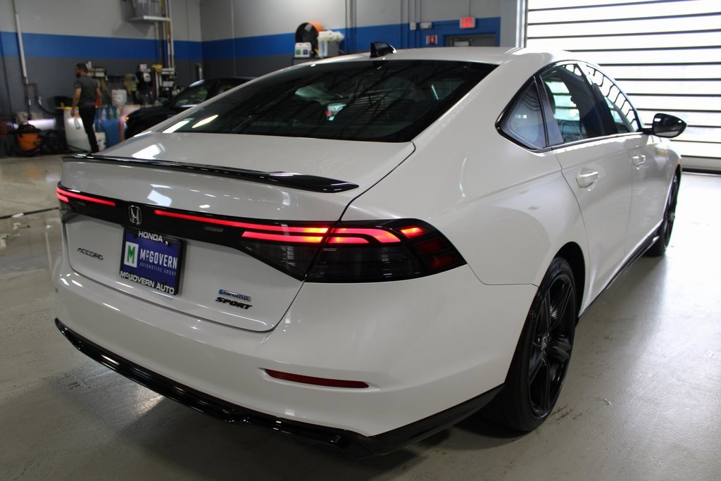 Used 2024 Honda Accord Sport image 42