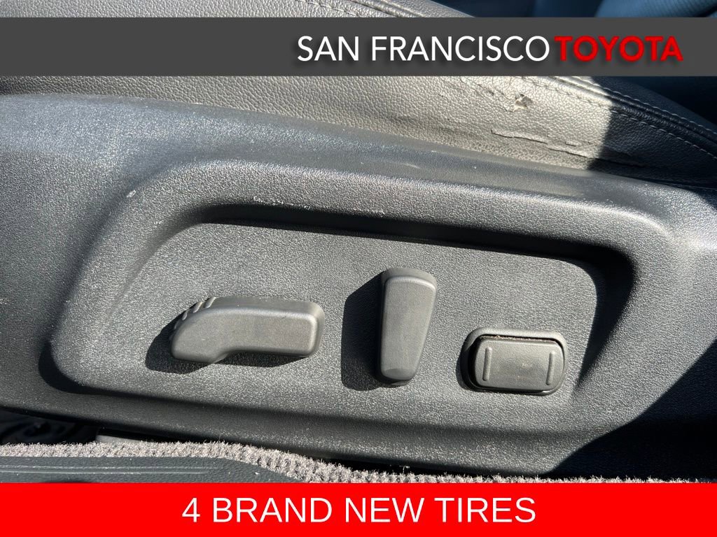 Used 2016 Subaru Outback 2.5i Limited image 12