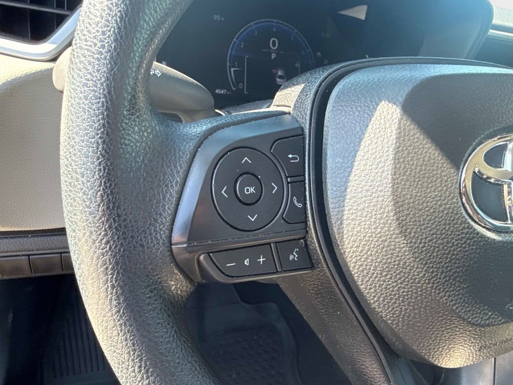 Used 2026 Toyota Corolla LE image 27