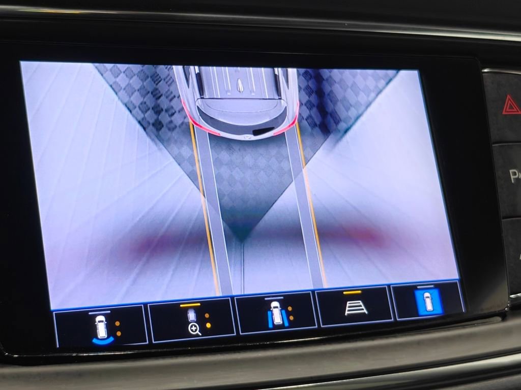 Used 2024 Buick Enclave Premium image 58