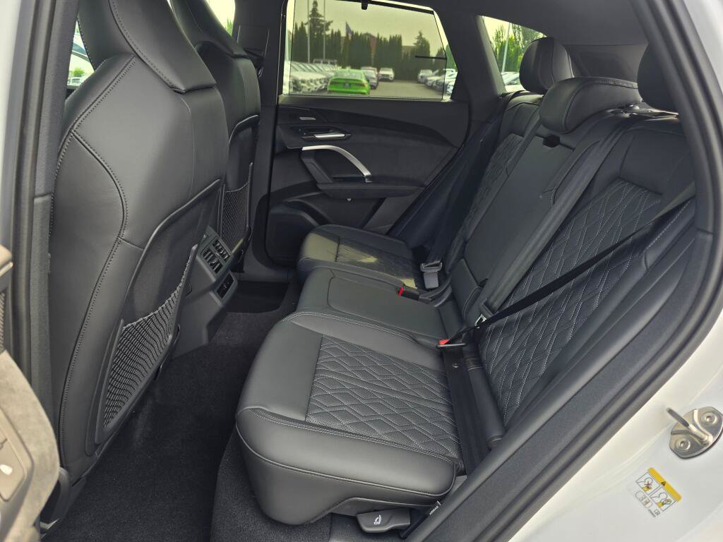New 2026 Audi SQ5 Premium Plus AWD/4WD image 17