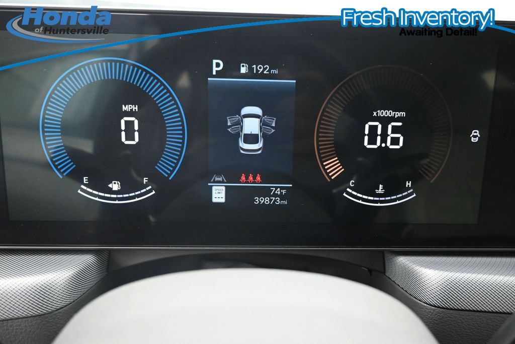 Used 2025 Hyundai Sonata SEL FWD image 16