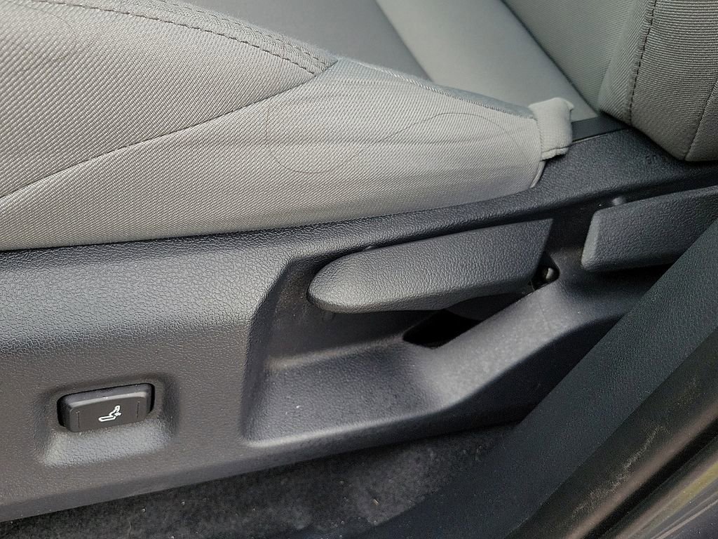 Used 2025 Toyota Tacoma SR5 image 20