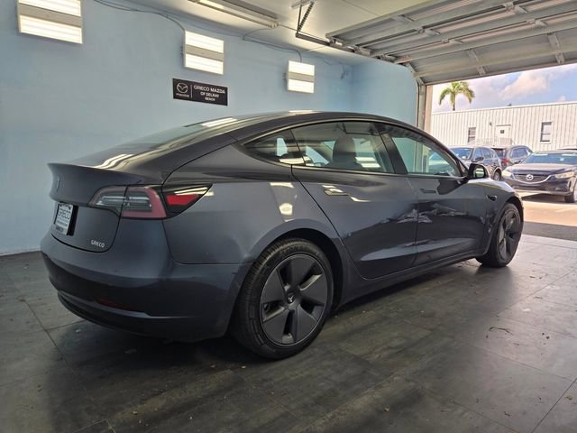 Used 2023 Tesla Model 3 Standard Range image 12