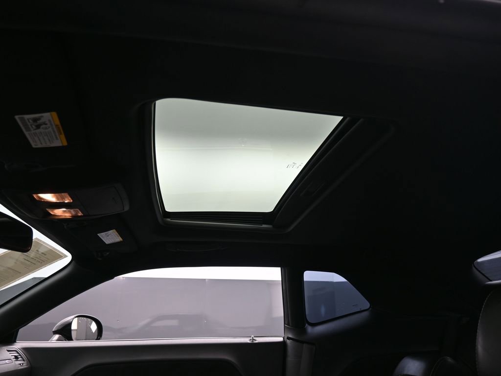 Used 2009 Dodge Challenger SRT8 w/ SRT Option Group II image 20