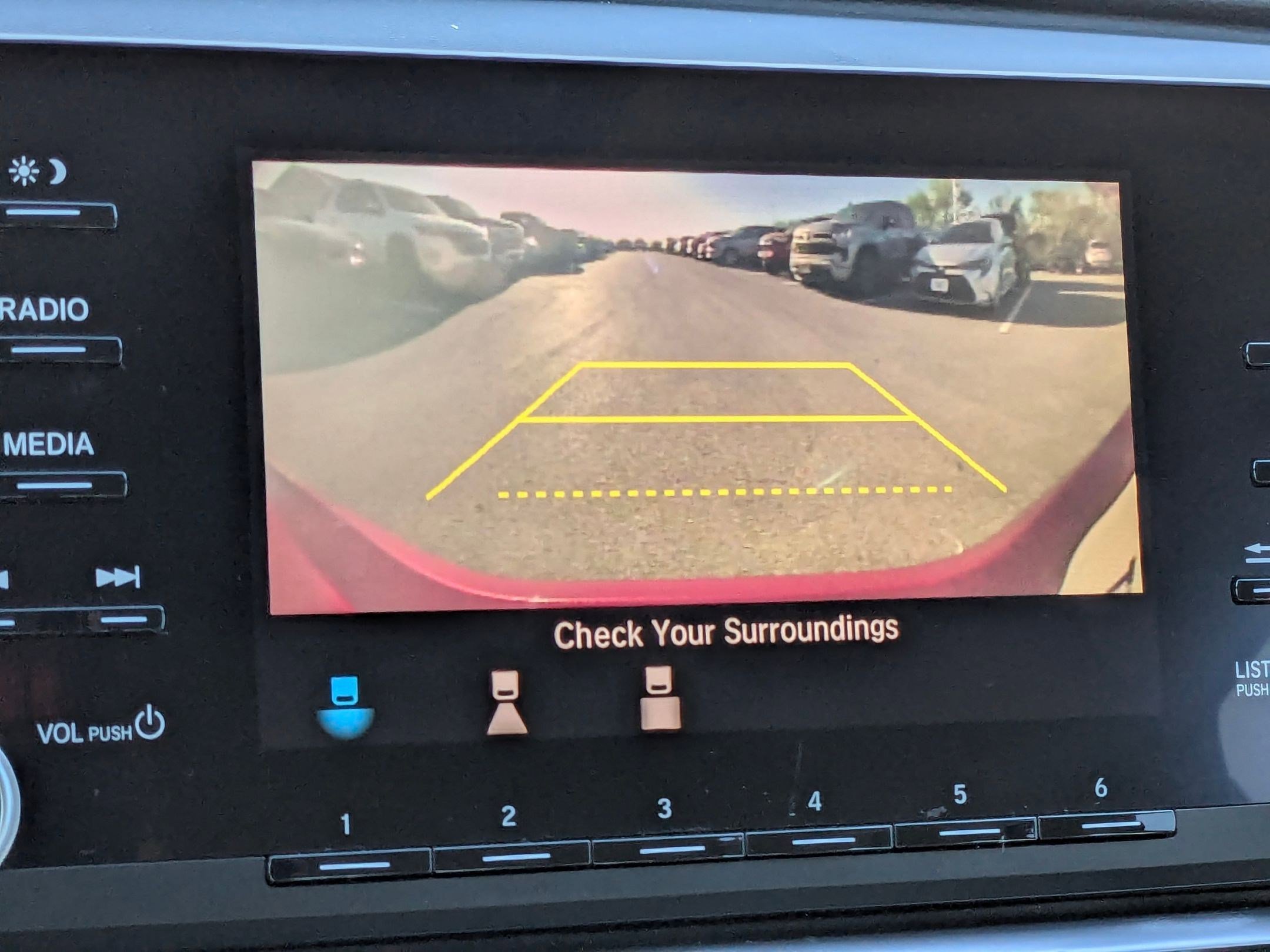 Used 2018 Honda Accord LX image 13