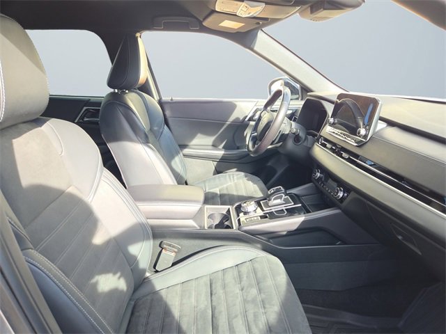 Used 2023 Mitsubishi Outlander SE Black Edition image 15