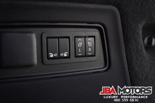 Used 2023 Cadillac Escalade V AWD/4WD image 29