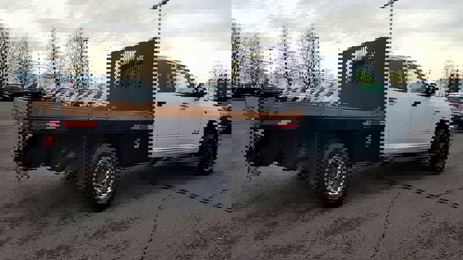 Used 2021 RAM 3500 Tradesman w/ Chrome Appearance Group image 8