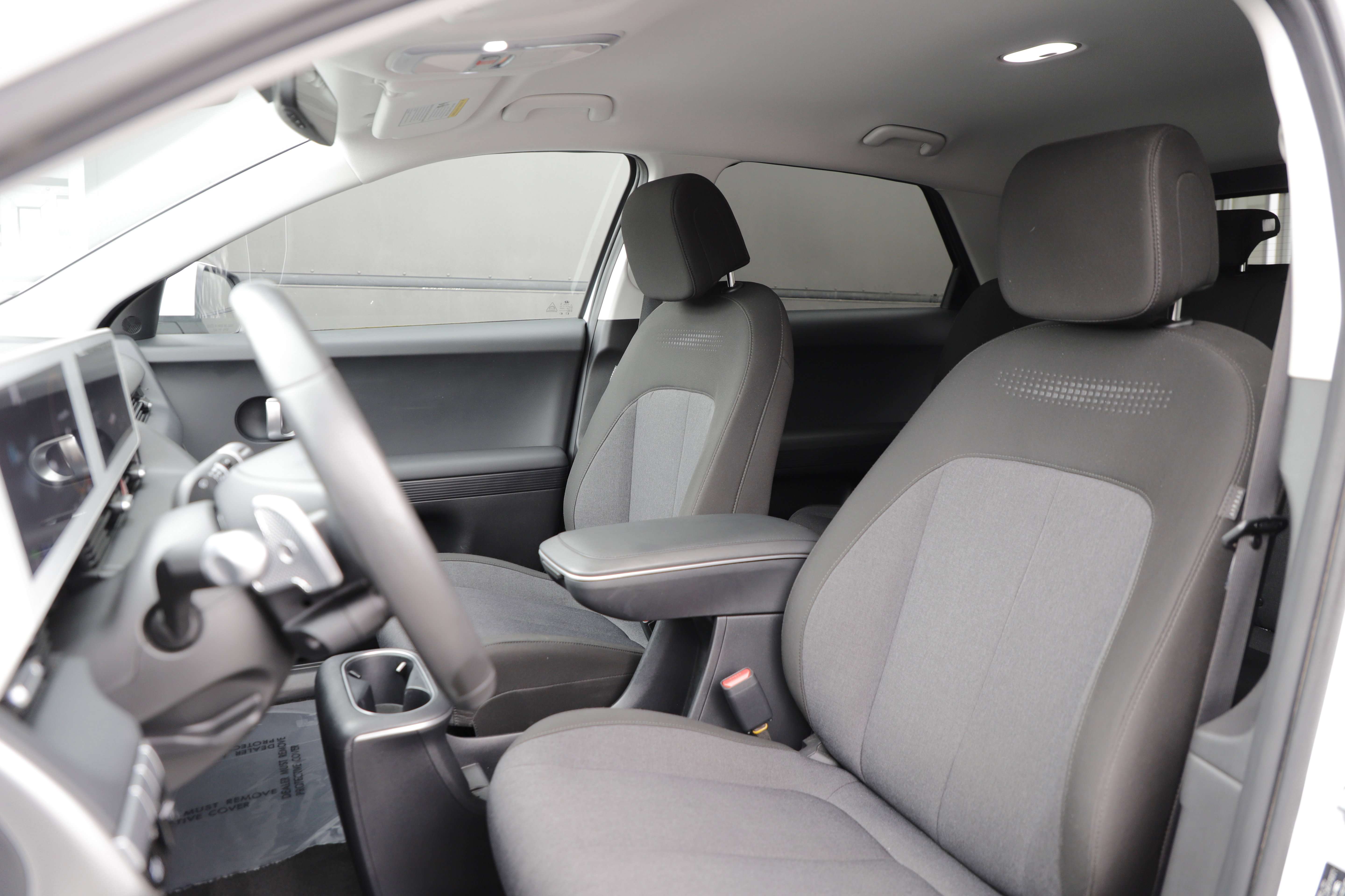 Used 2024 Hyundai Ioniq 5 SEL AWD/4WD image 17