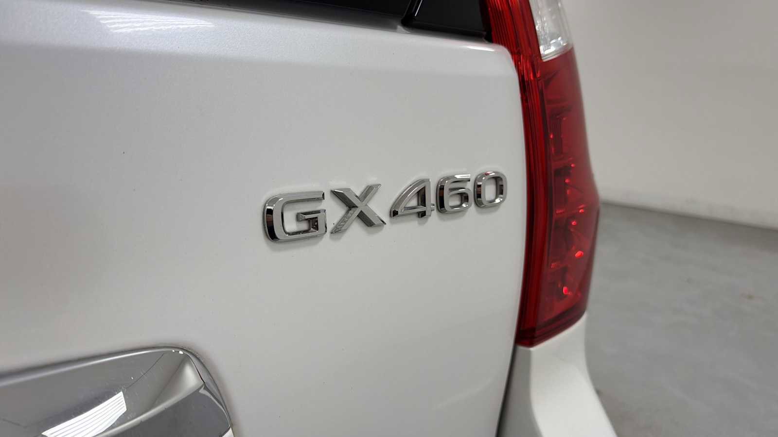 Used 2013 Lexus GX 460 w/ Convenience Pkg image 30