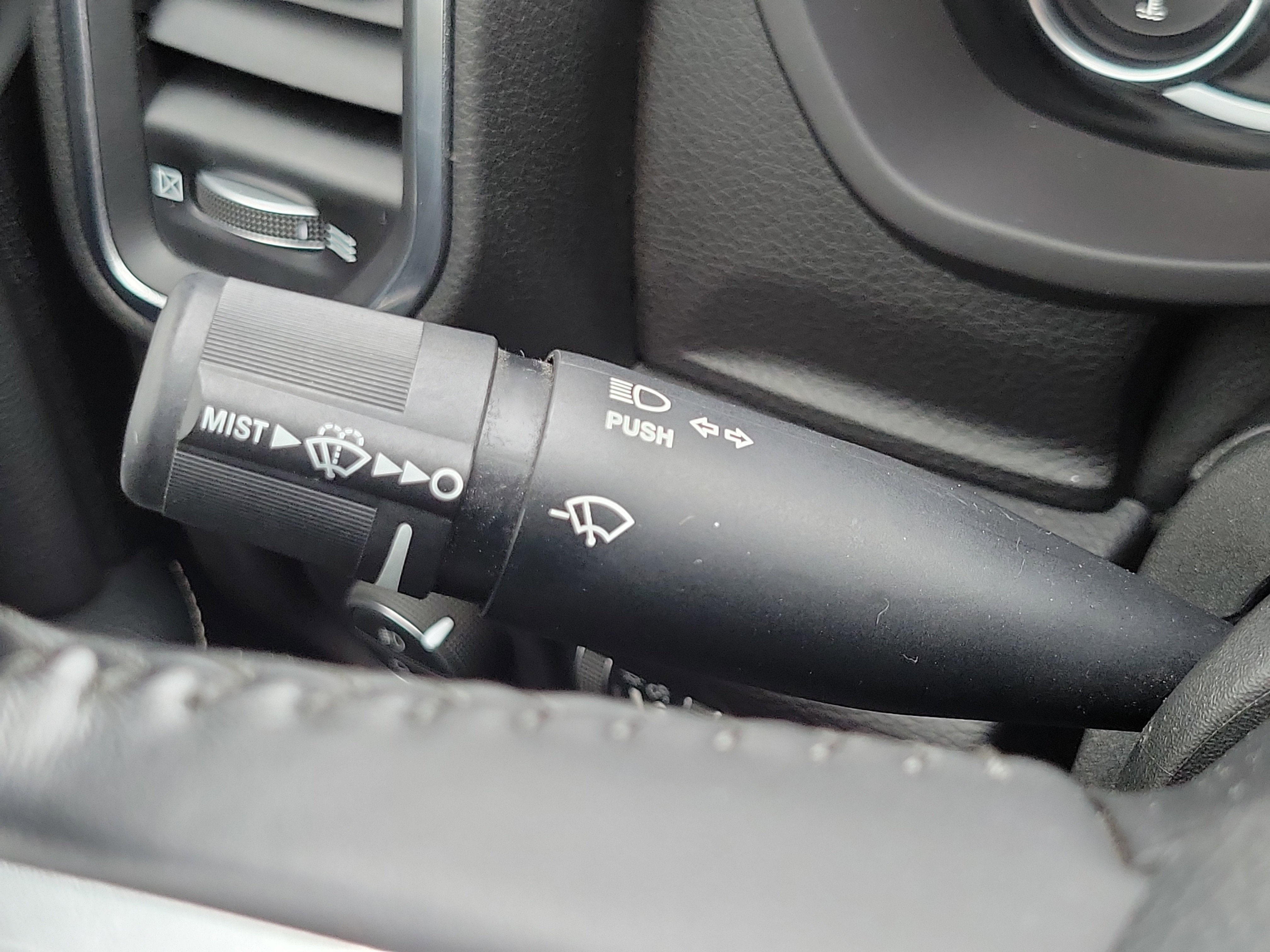 Used 2022 RAM 2500 Laramie w/ Protection Group image 15