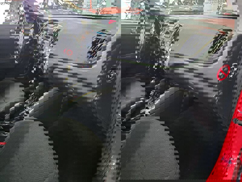 Used 2012 Kia Forte Koup SX image 12