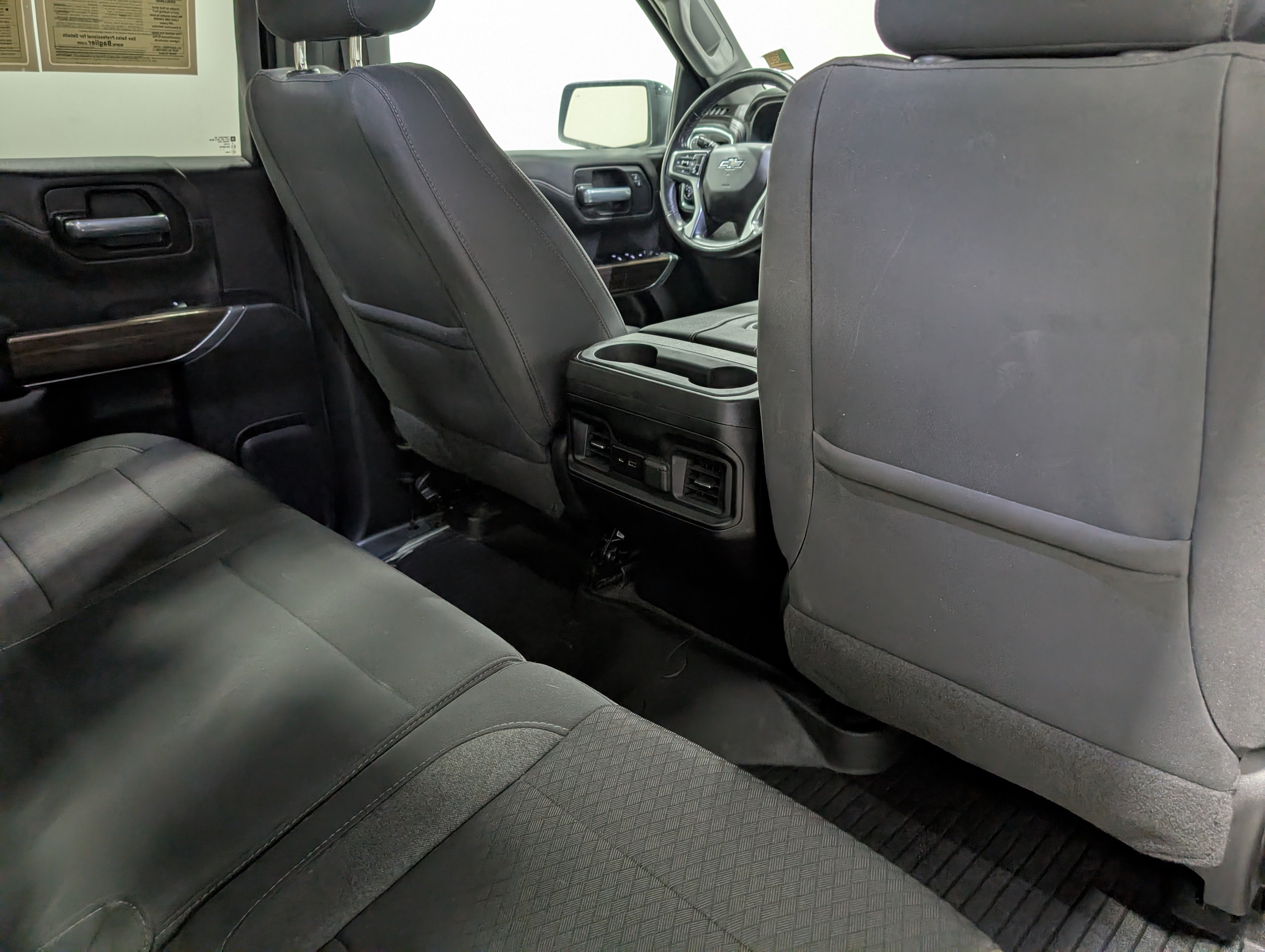 Used 2022 Chevrolet Silverado 1500 LT Trail Boss w/ Safety Package AWD/4WD image 19