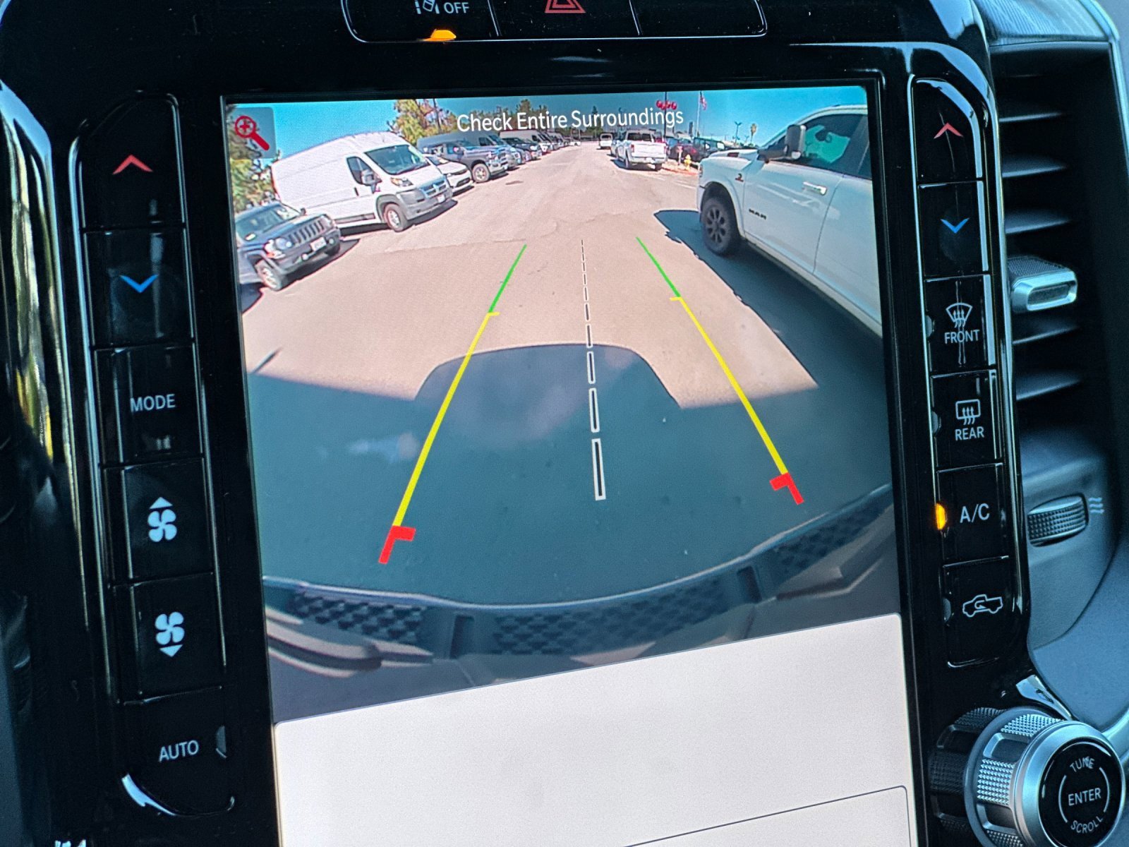 New 2026 RAM 1500 4x4 Crew Cab image 19