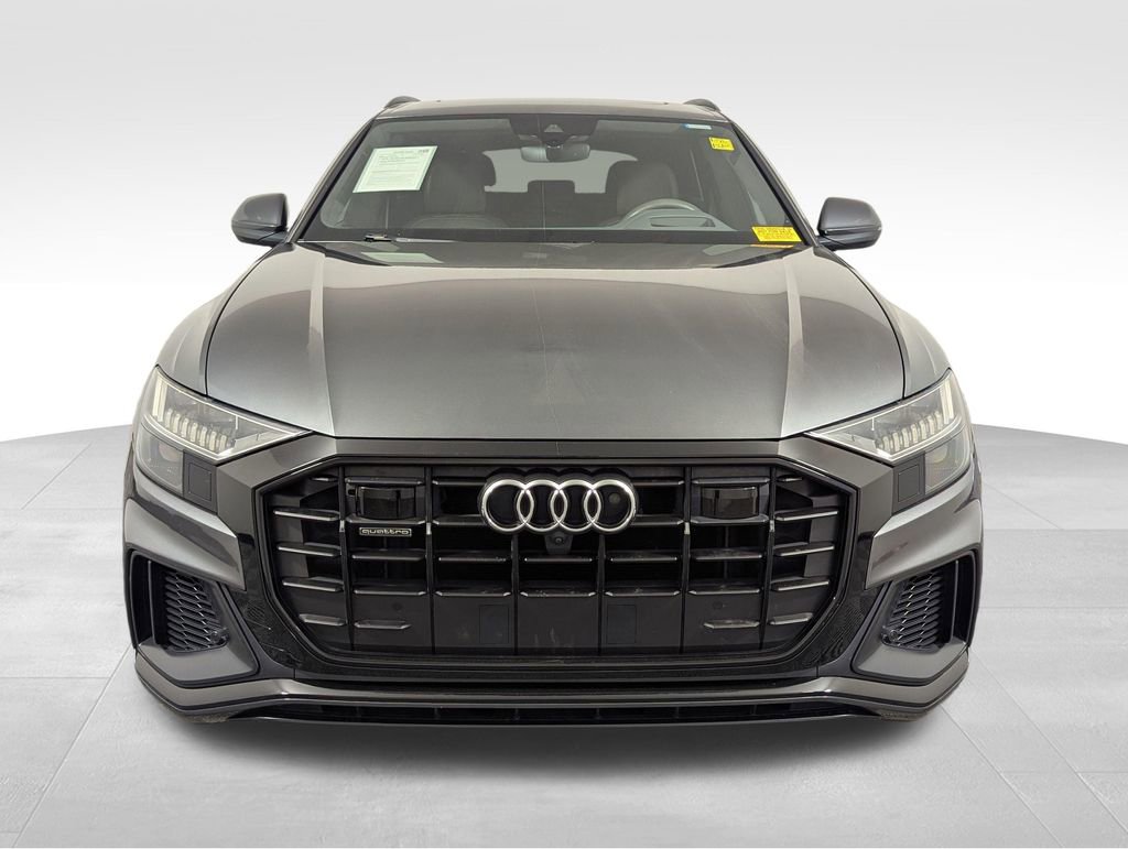 Used 2019 Audi Q8 Prestige w/ Luxury Package AWD/4WD image 27