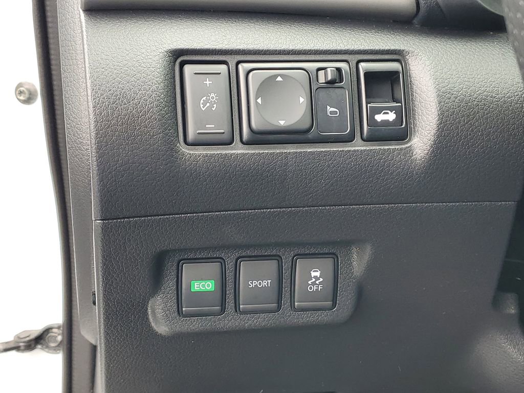 Used 2018 Nissan Sentra S FWD image 7