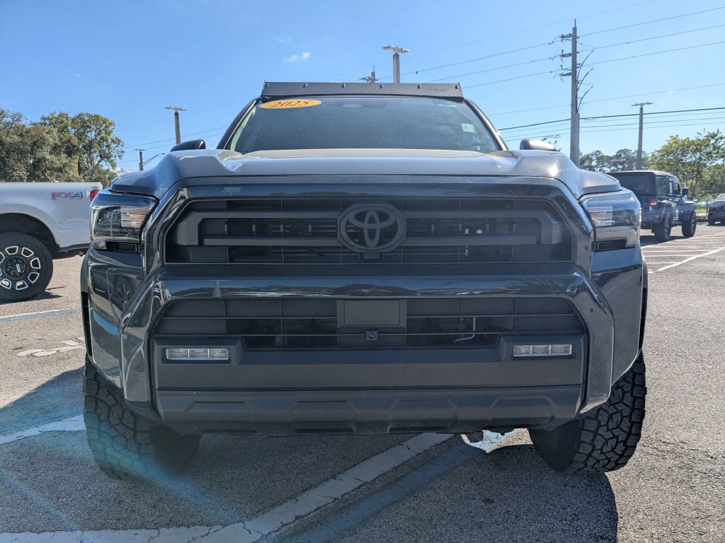 Used 2025 Toyota 4Runner SR5 RWD image 9