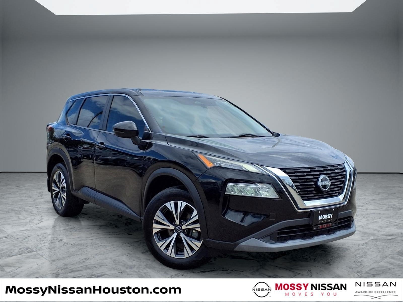 Used 2022 Nissan Rogue SV FWD image 1