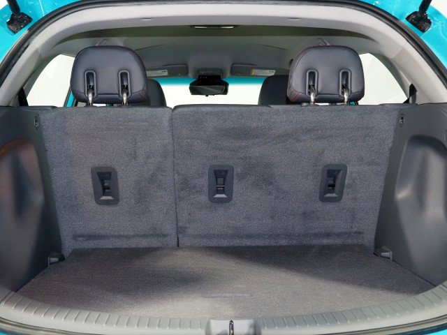 Used 2021 Chevrolet Bolt Premier w/ Infotainment Package FWD image 42