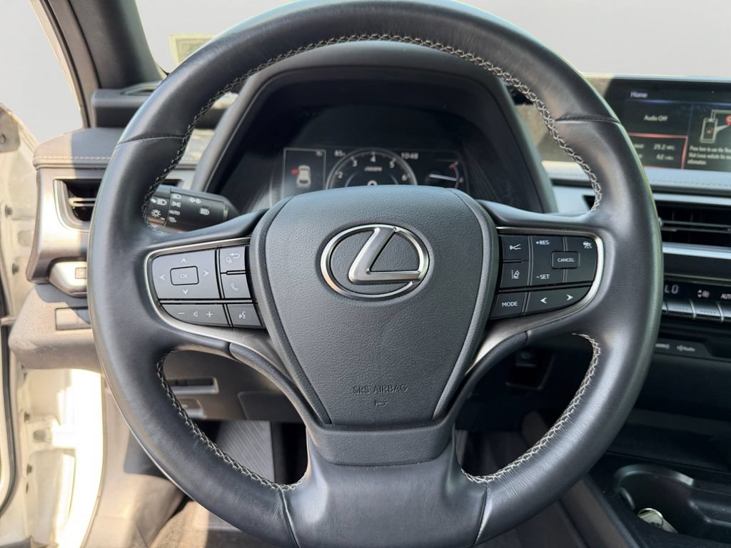 Used 2020 Lexus UX 200 w/ Accessory Package 2 FWD image 18
