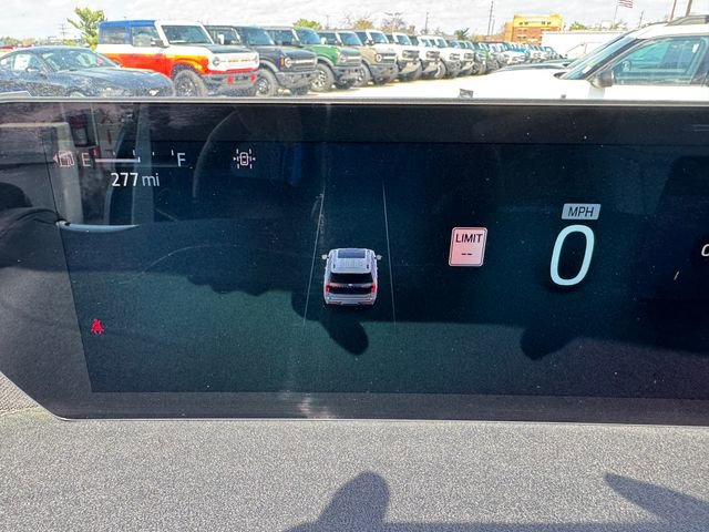 Used 2025 Ford Expedition Max Platinum image 23