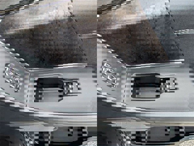New 2025 Ford F250 Lariat w/ Lariat Ultimate Package image 29