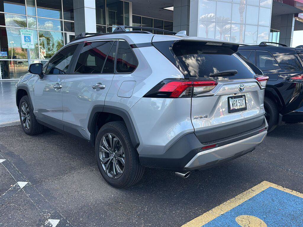 Used 2024 Toyota RAV4 Limited w/ Weather Package AWD/4WD image 7