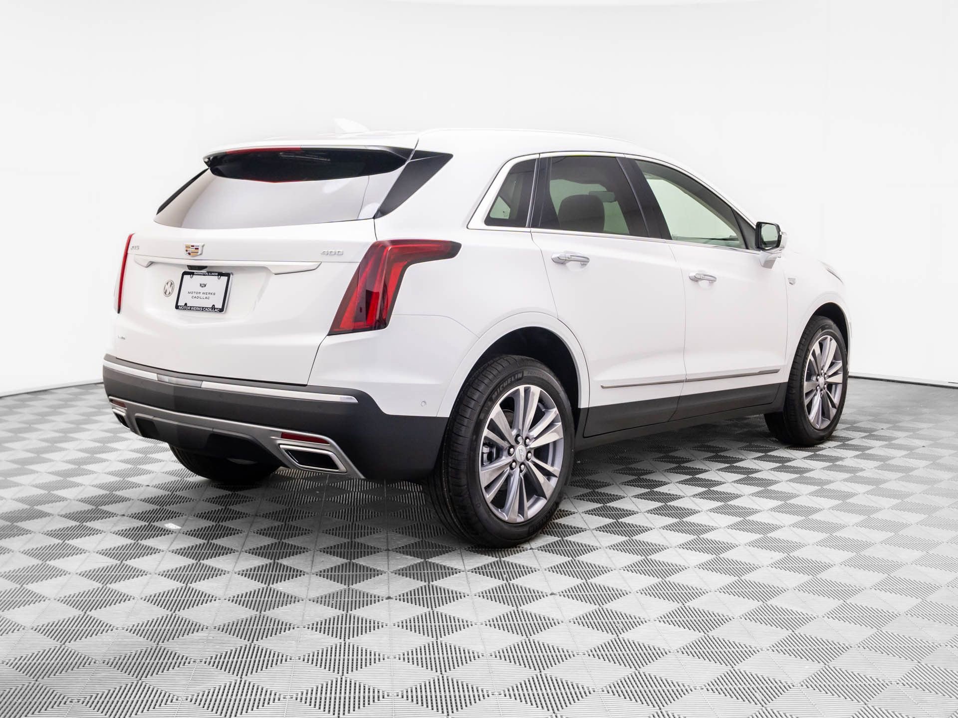New 2026 Cadillac XT5 Premium Luxury w/ Driver Assist Package AWD/4WD image 6