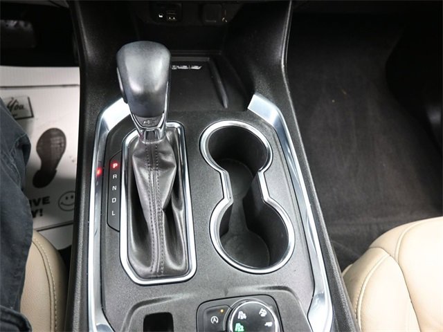 Used 2023 Chevrolet Traverse LT w/ LT Premium Package image 11