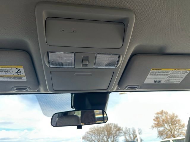 Used 2022 Nissan Frontier SV image 25