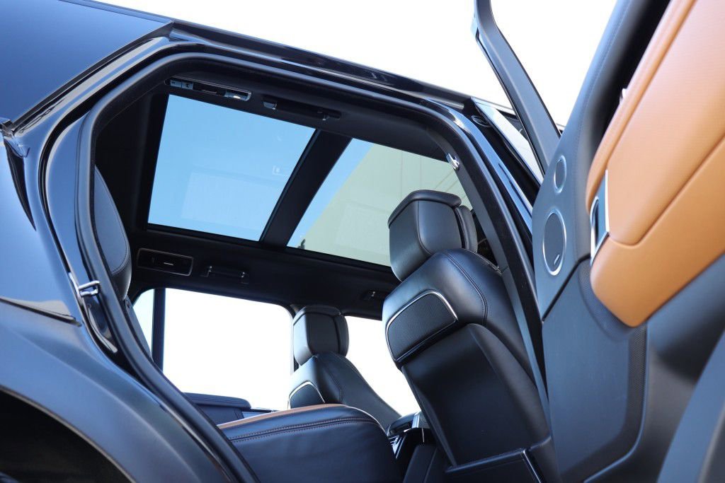 Used 2020 Land Rover Range Rover SV Autobiography Dynamic AWD/4WD image 40