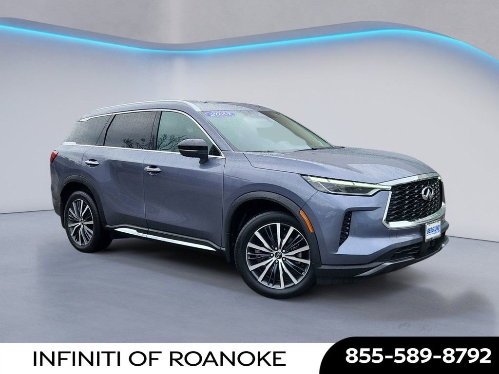 Used 2023 INFINITI QX60 Sensory w/ Vision Package image 1
