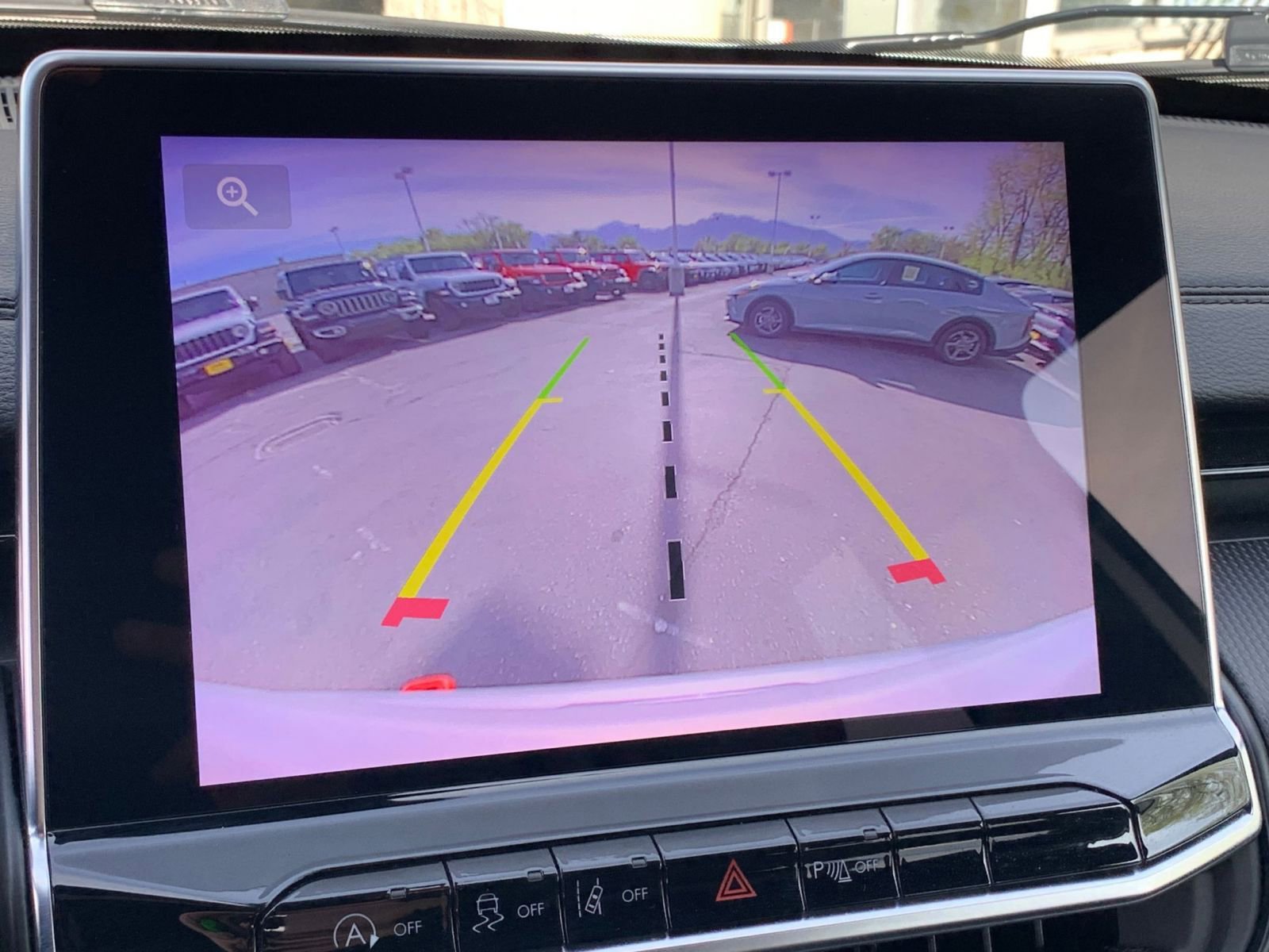 Used 2025 Jeep Compass Trailhawk image 23