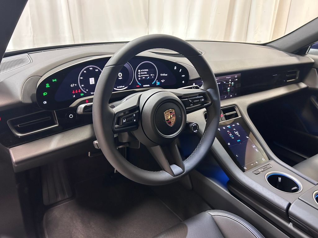 New 2026 Porsche Taycan 4S AWD/4WD image 4