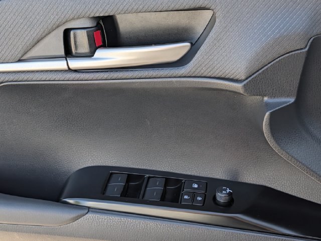 Used 2025 Toyota Camry SE FWD image 24