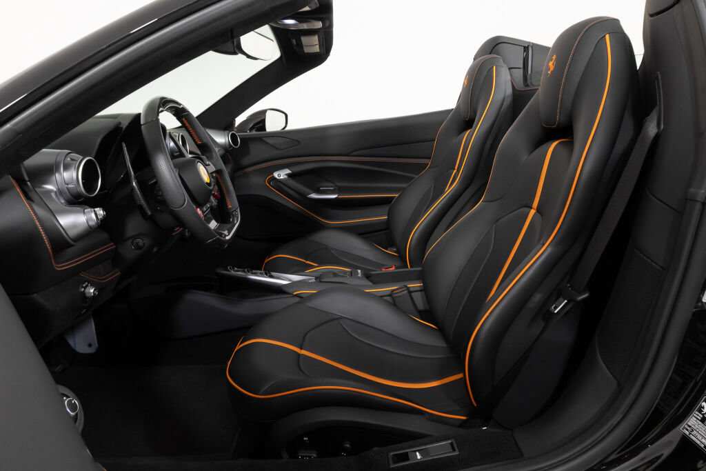Used 2022 Ferrari F8 Tributo RWD image 34