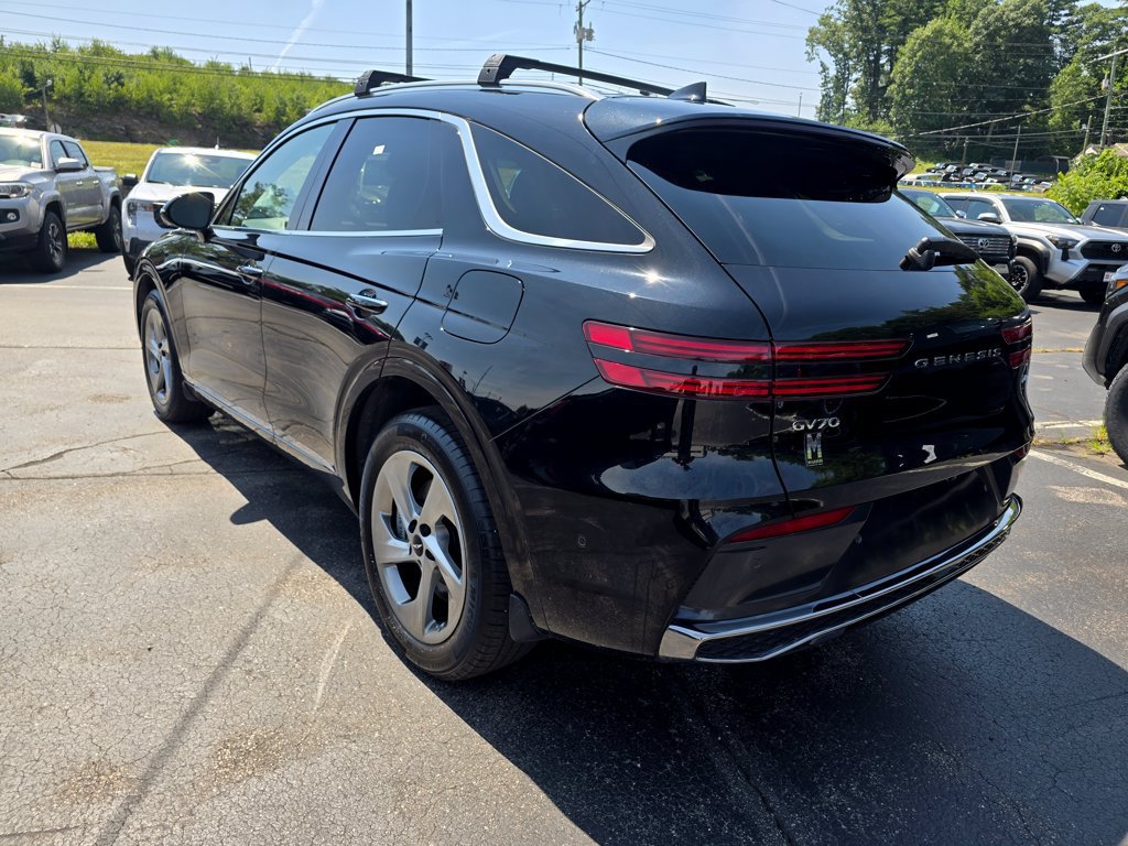 Used 2026 Genesis GV70 2.5T Advanced AWD/4WD image 6