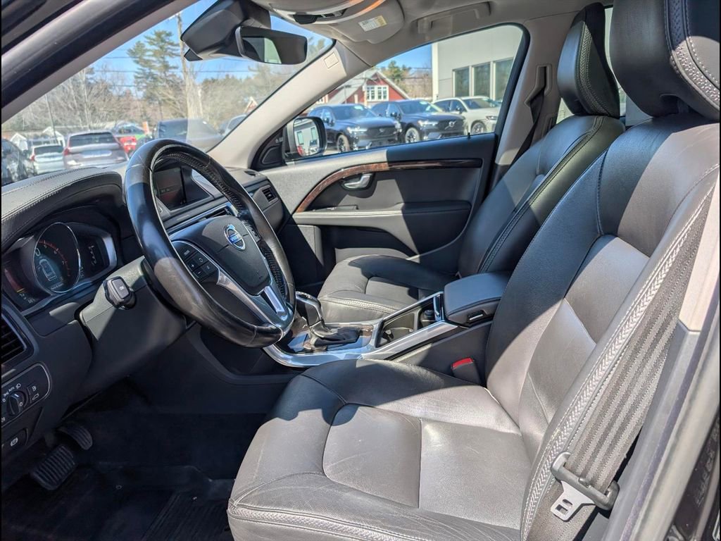 Used 2016 Volvo XC70 T5 Premier w/ Proximity Package AWD/4WD image 10
