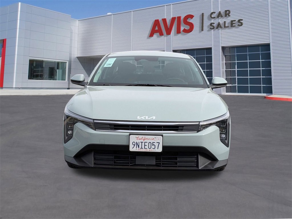 Used 2025 Kia K4 LXS image 2