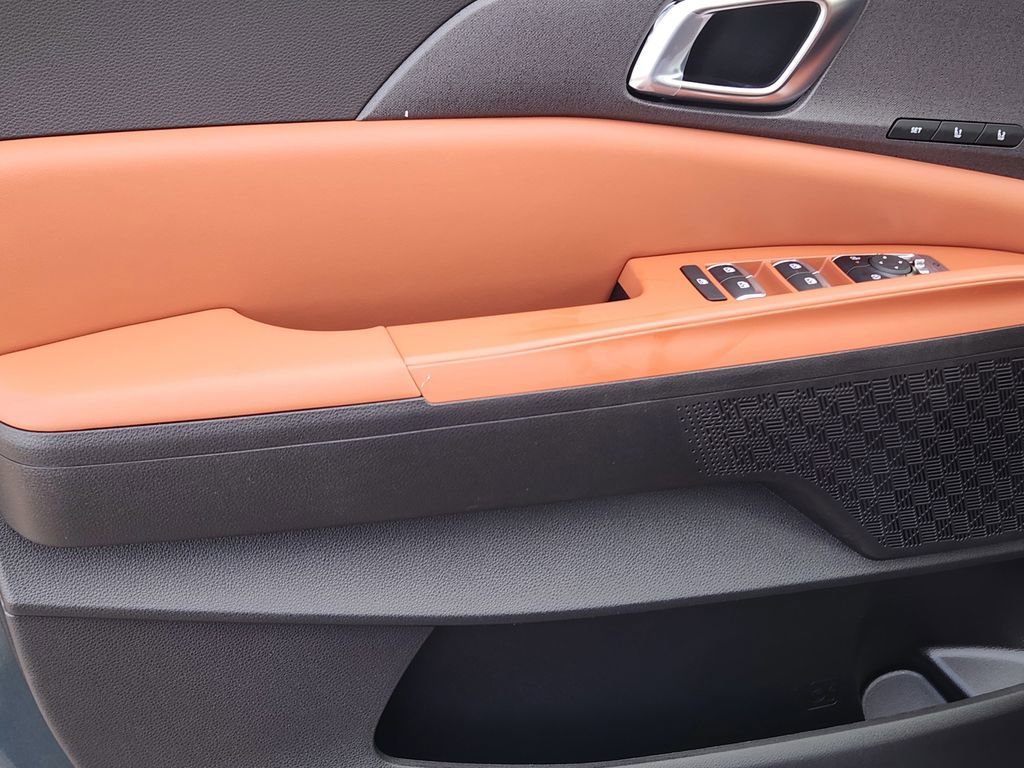 New 2026 Kia Carnival SX image 6