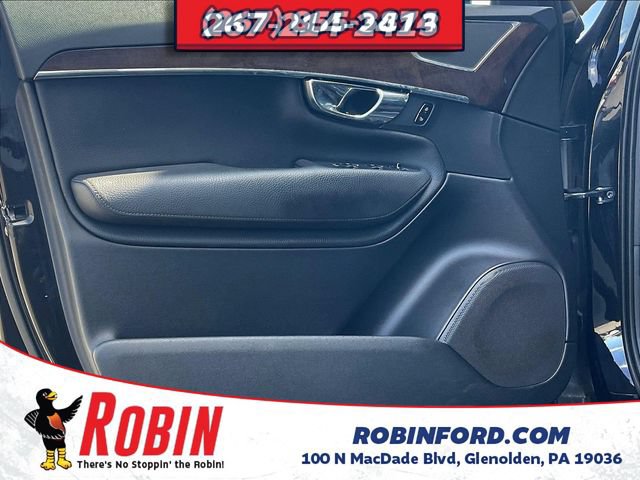 Used 2016 Volvo XC90 T6 Momentum w/ Momentum Plus Package AWD/4WD image 20