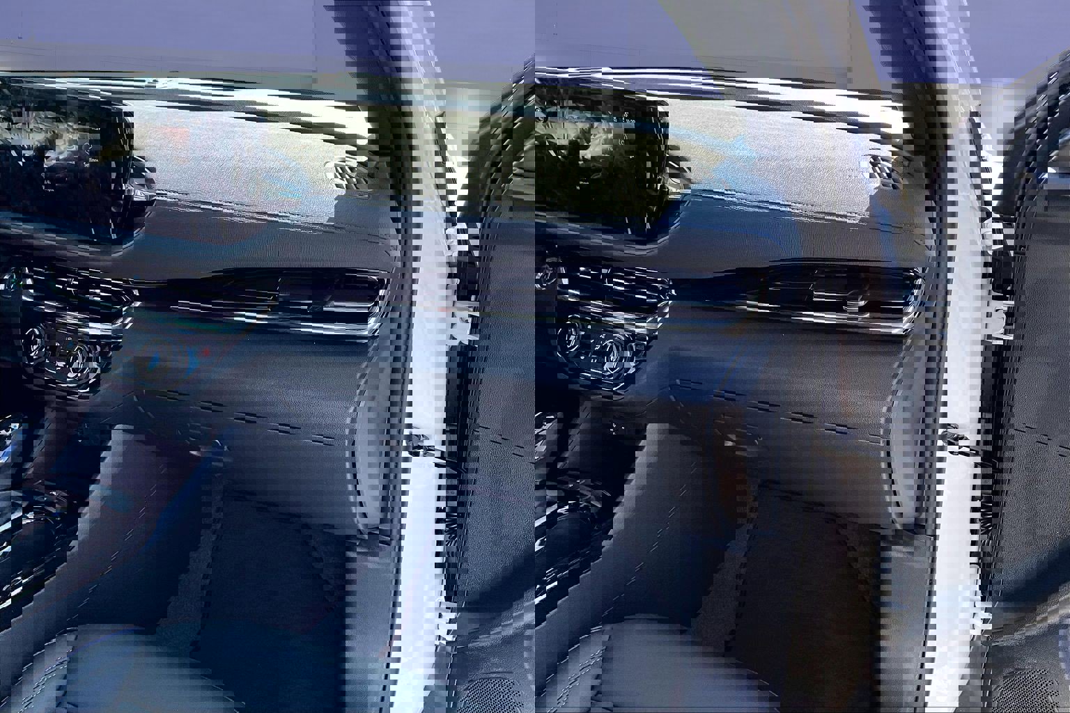 Used 2025 Buick Envista Sport Touring w/ Convenience I Package image 26