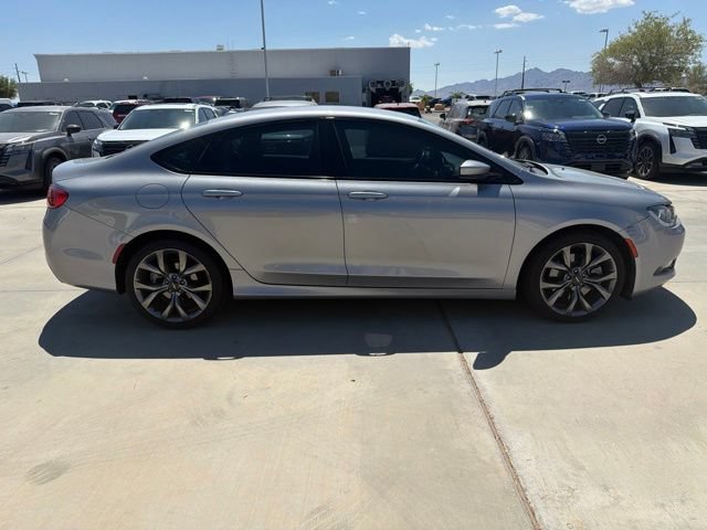 Used 2015 Chrysler 200 S w/ Navigation & Sound Group I FWD image 2