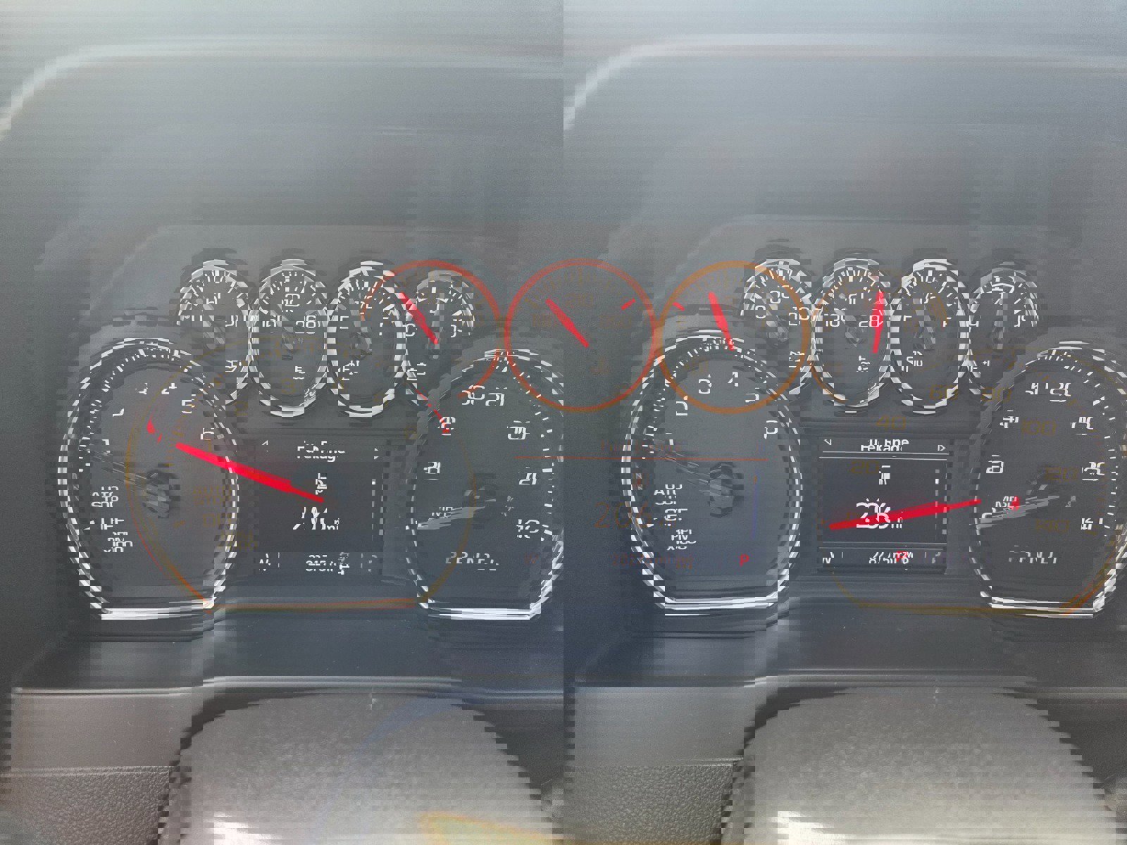 Used 2020 Chevrolet Silverado 1500 LT w/ All-Star Edition image 12