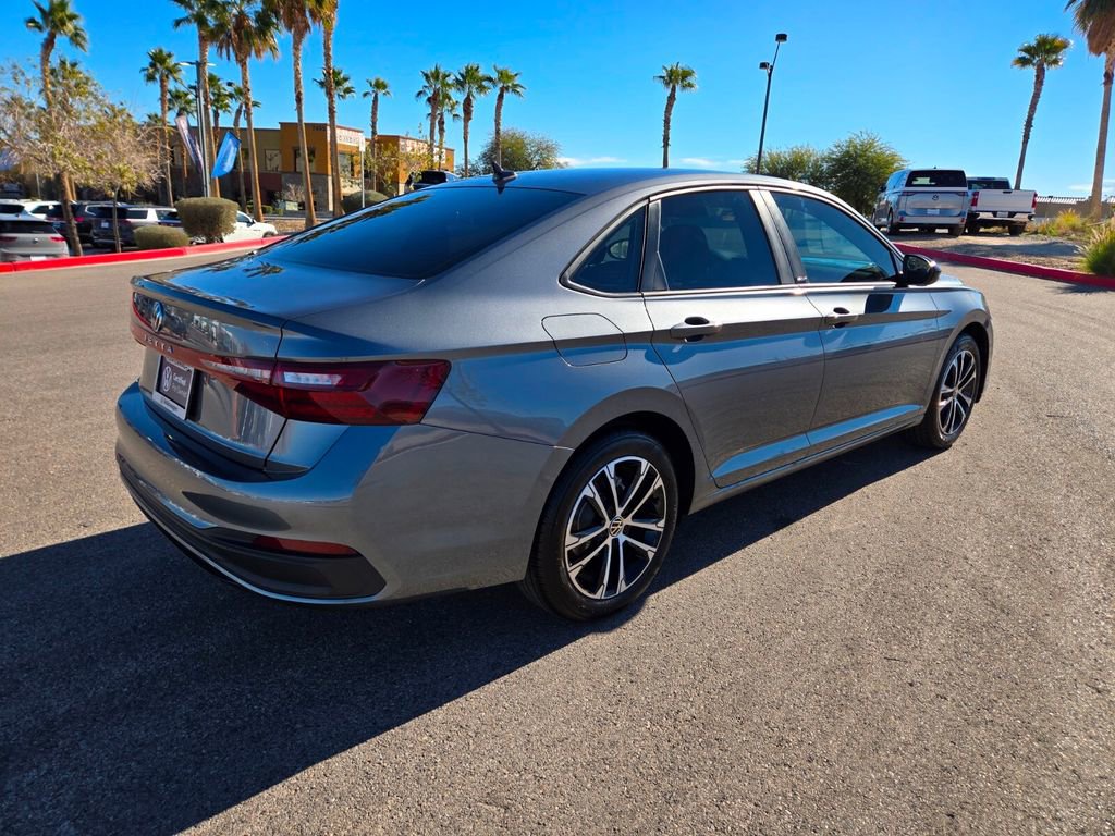 Certified 2025 Volkswagen Jetta Sport image 5