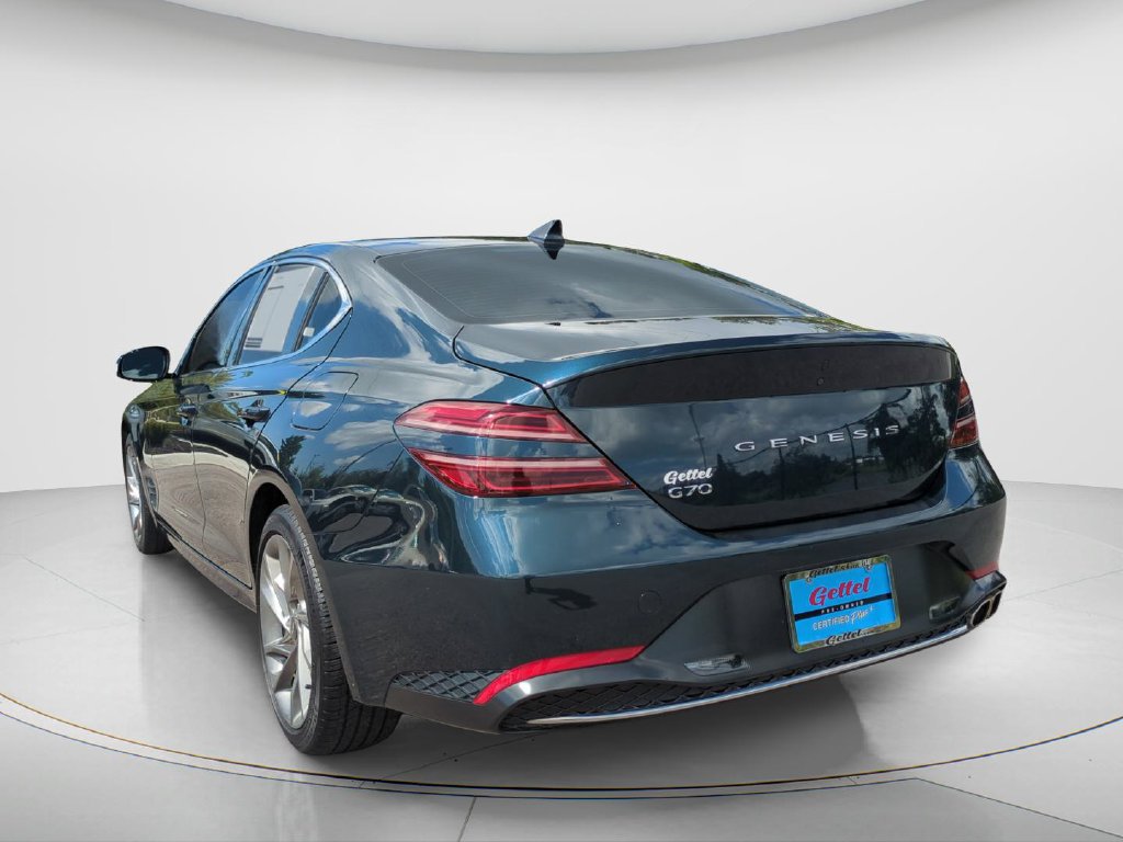 Used 2022 Genesis G70 2.0T RWD image 7