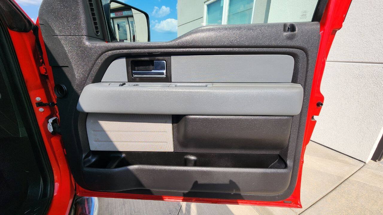 Used 2013 Ford F150 STX w/ Mid Equipment Group AWD/4WD image 17