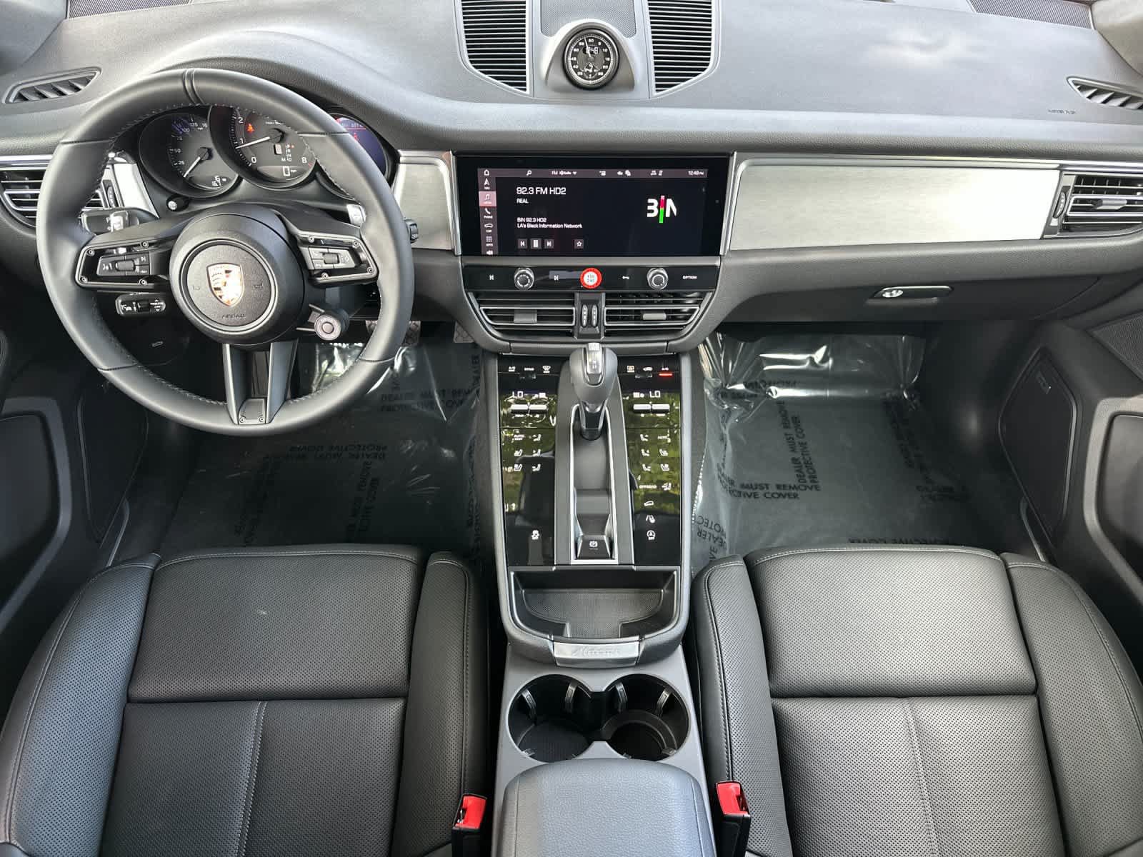 New 2026 Porsche Macan AWD/4WD image 6