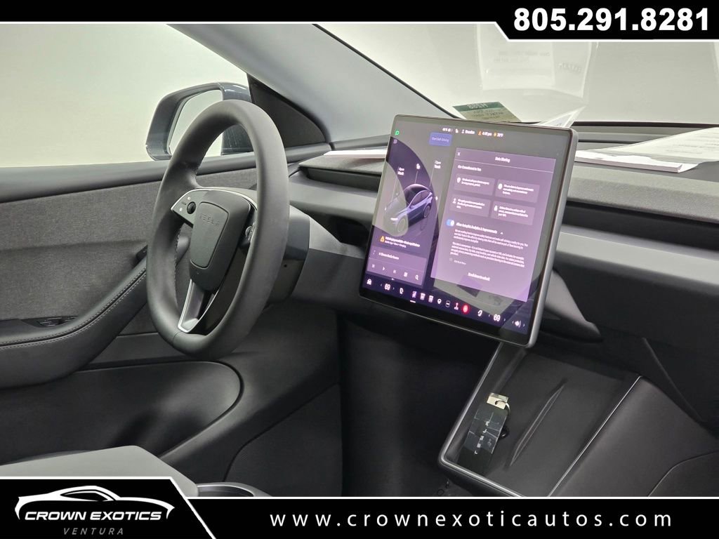 Used 2026 Tesla Model Y Long Range image 11